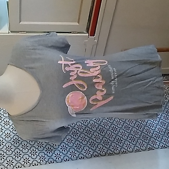 Simply Southern Just Peachy small shirt - Picture 1 of 3